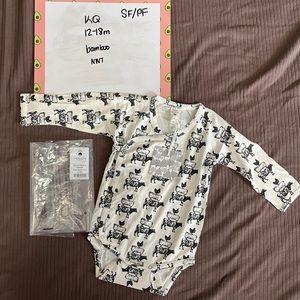 Stacked farm animals , elf hat 12-18m also included